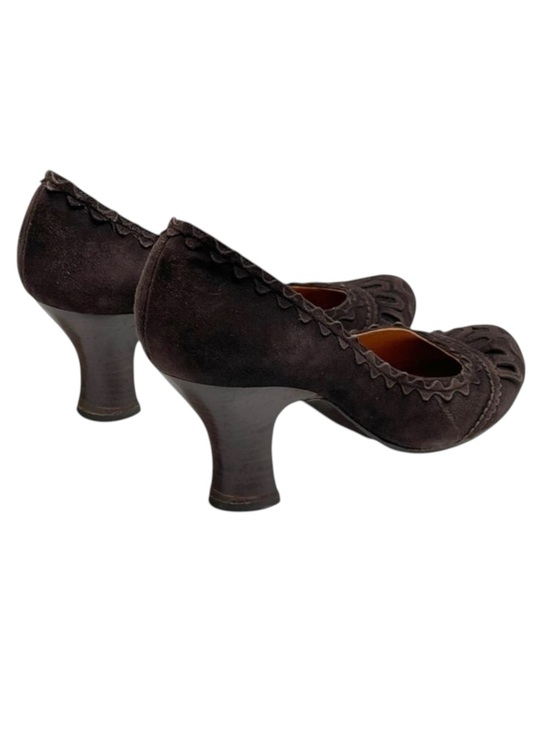 Chie Mihara ❁ Artisanal Scallop Low Heels Pumps ❁ Choc Brown Suede ❁ 35.5 5.5M ❁ main image 7